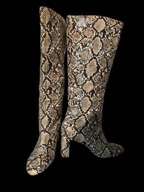 ZARA Snakeskin Embossed Block Heel Knee High Boots